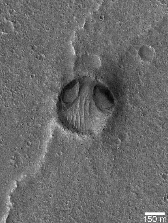 Nasa spotted huge ‘Chryse Alien Head’ on Mars with ‘bug eyes’