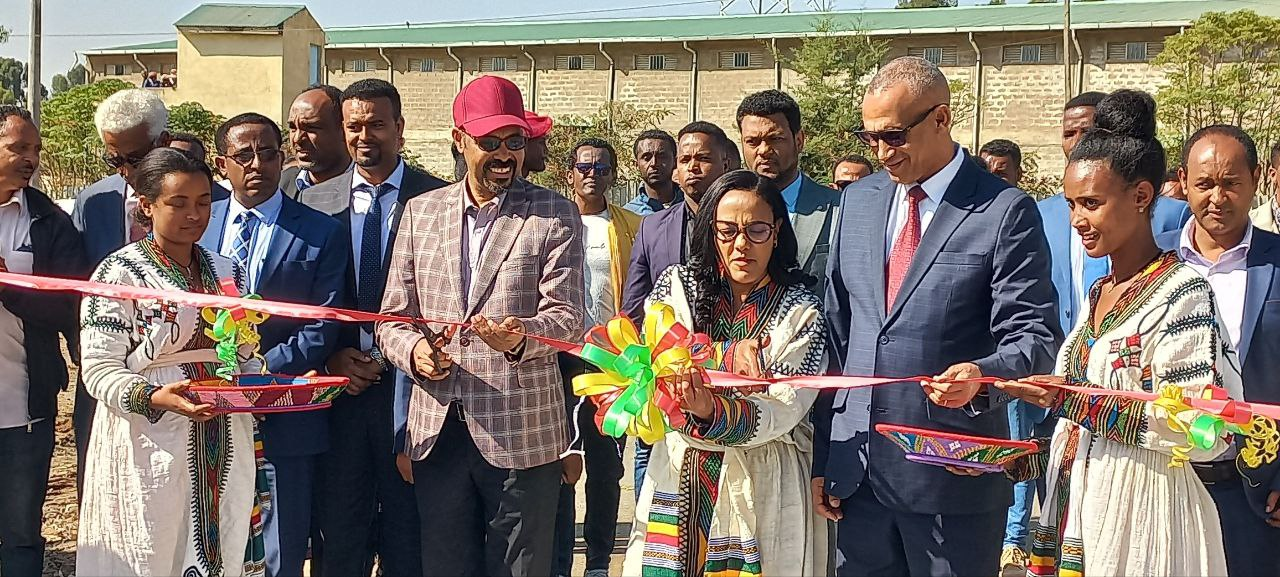 በቀዳማዊት እመቤት ጽህፈት ቤት በጎንደር ከተማ የተገነባው የዳቦና የዱቄት ፋብሪካ ተመርቆ ስራ ጀመረ