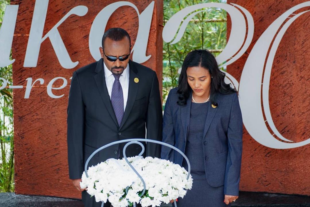 PM Abiy joins President Kagame, Guests, Paying Tribute to Genocide Victims