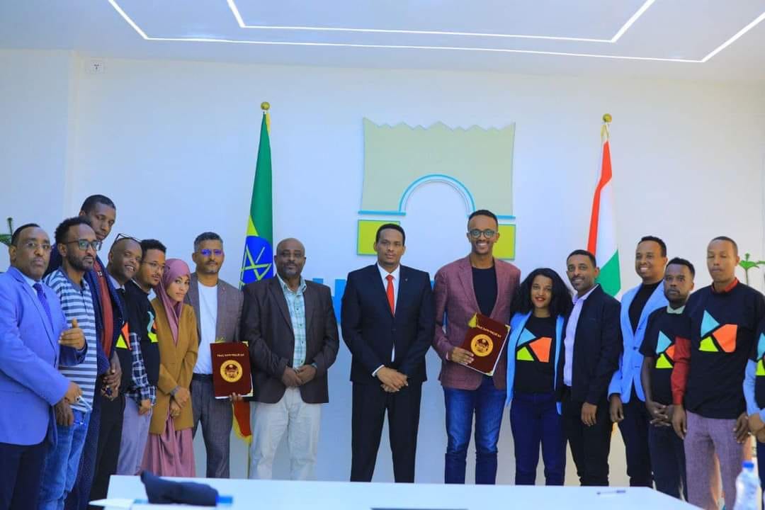 ሀረር ከተማን ከፕላስቲክ ቆሻሻ ነፃ ለማድረግ የሚያስችል ስምምነት ተፈረመ