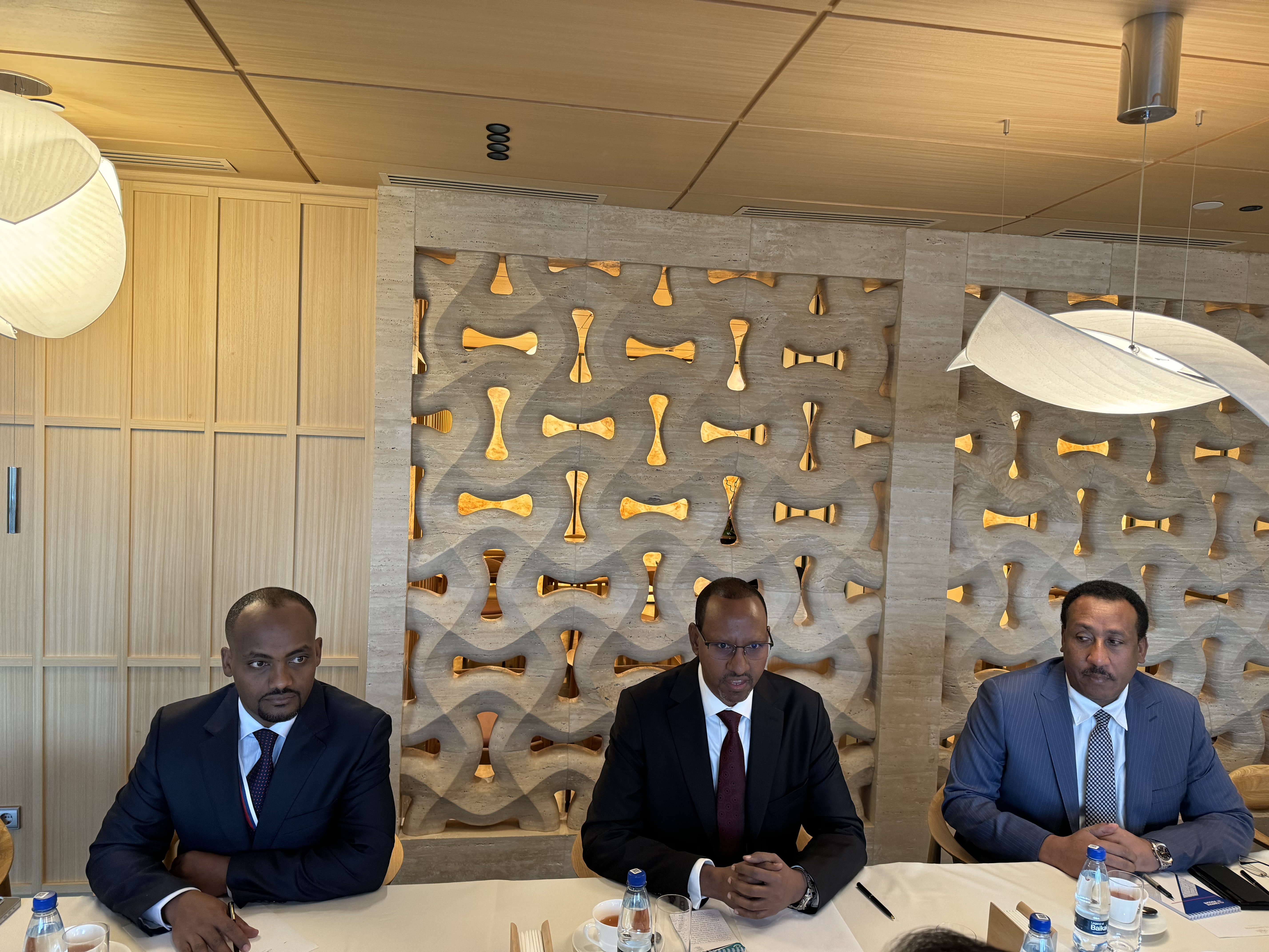 ኢትዮጵያ ከቻይና ጋር ያላትን የቆየ ግንኙነትና ትብብር አጠናክራ ትቀጥላለች:- አቶ አደም ፋራህ