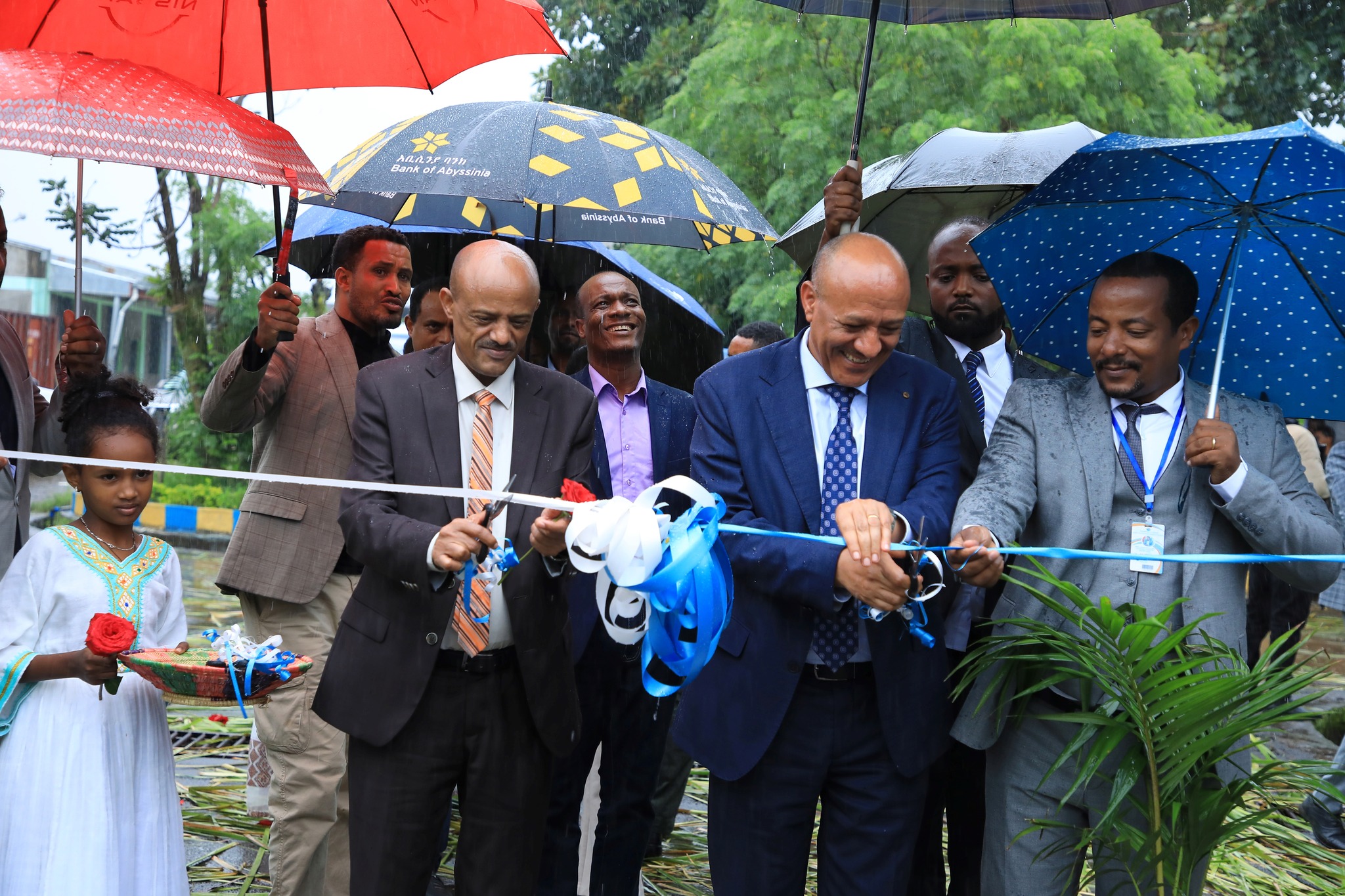 በኢትዮጵያ አገልግሎት አሰጣጥን ለማዘመንና ምርታማነትን ለማሳደግ ለቴክኖሎጂ ልማት ትኩረት ተሰጥቷል - ምክትል ጠቅላይ ሚኒስትር ተመስገን ጥሩነህ