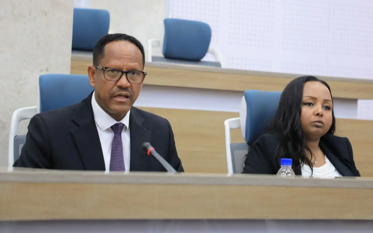 የክብር ዶክትሬትን በመጠሪያነት መጠቀም አይቻልም - የትምህርት ሚኒስቴር