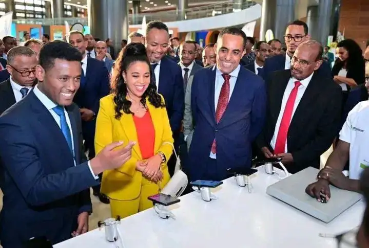 በቴሌብር ወይም በአዋሽ ባንክ ደመወዛቸውን የሚቀበሉ ሠራተኞች እስከ 1 ሚሊዮን ብር ብድር ማግኘት ይችላሉ