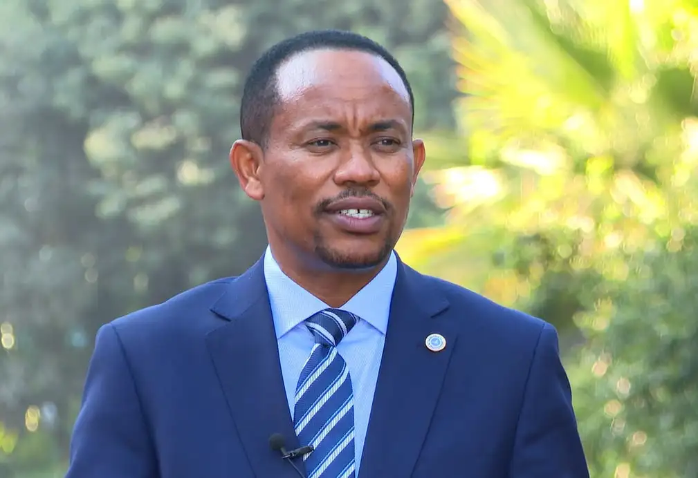 በተቀየረ የሥራ ባህል፣ በኃላፊነት ስሜት እና በመደመር በመሥራት ሰላምን ማረጋገጥ እና ልማትን ማፋጠን ይገባል - አቶ ጥላሁን ከበደ