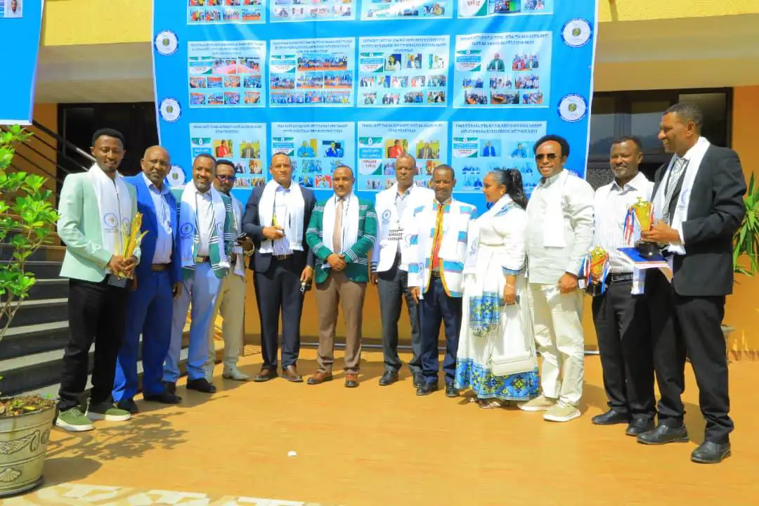 በደቡብ ምዕራብ ኢትዮጵያ ክልል ግንባር ቀደም ግብር ከፋዮች እውቅና ተሰጣቸው