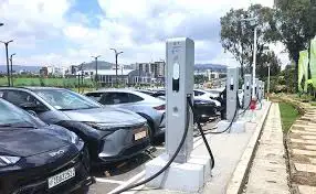 በመዲናዋ እየተስፋፉ የመጡት የኤሌክትሪክ ተሽከርካሪ ኃይል መሙያ ጣቢያዎች