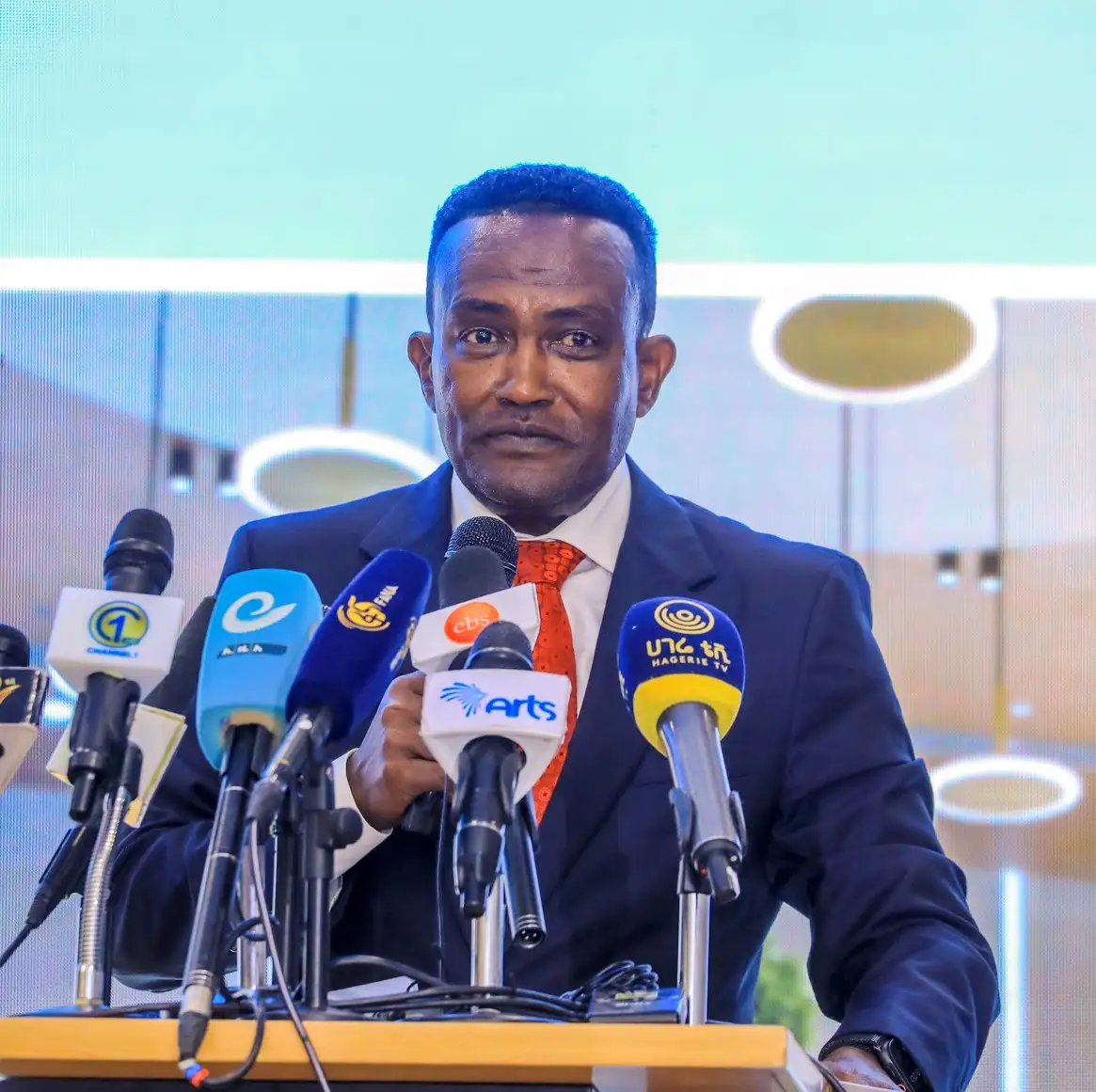 አየር መንገዱን እንደ ዓይን ብሌን የመጠበቅና የመደገፉ ተግባር ተጠናክሮ ይቀጥላል- ሌተናል ጄኔራል ይልማ መርዳሳ