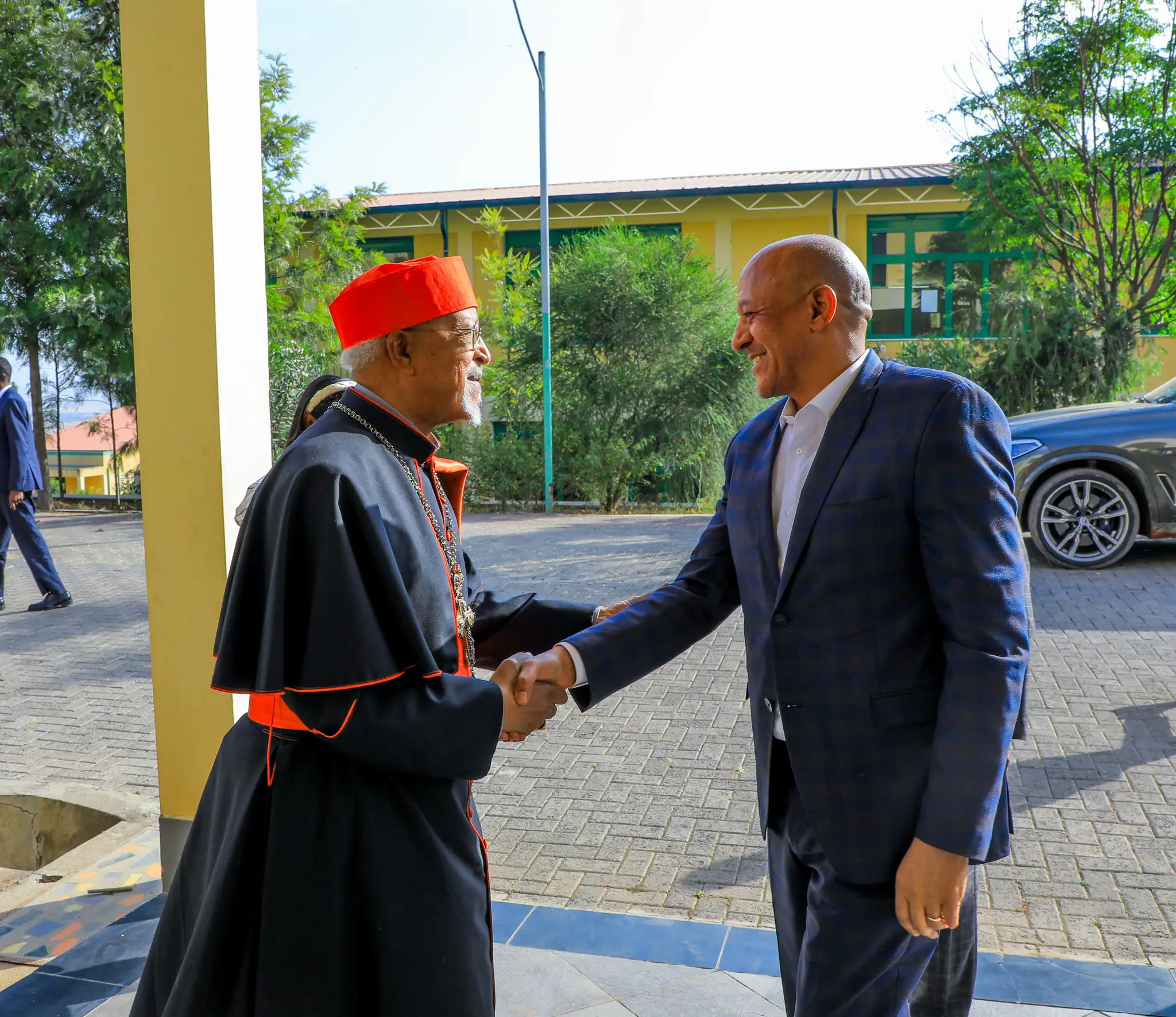 ቤተ ክርስቲያኗ የምታደርጋቸው የልማት ድጋፎች ለኢትዮጵያ የብልፅግና ጉዞ አበርክቷቸው ታላቅ ነው - ምክትል ጠቅላይ ሚኒስትር አቶ ተመስገን ጥሩነህ