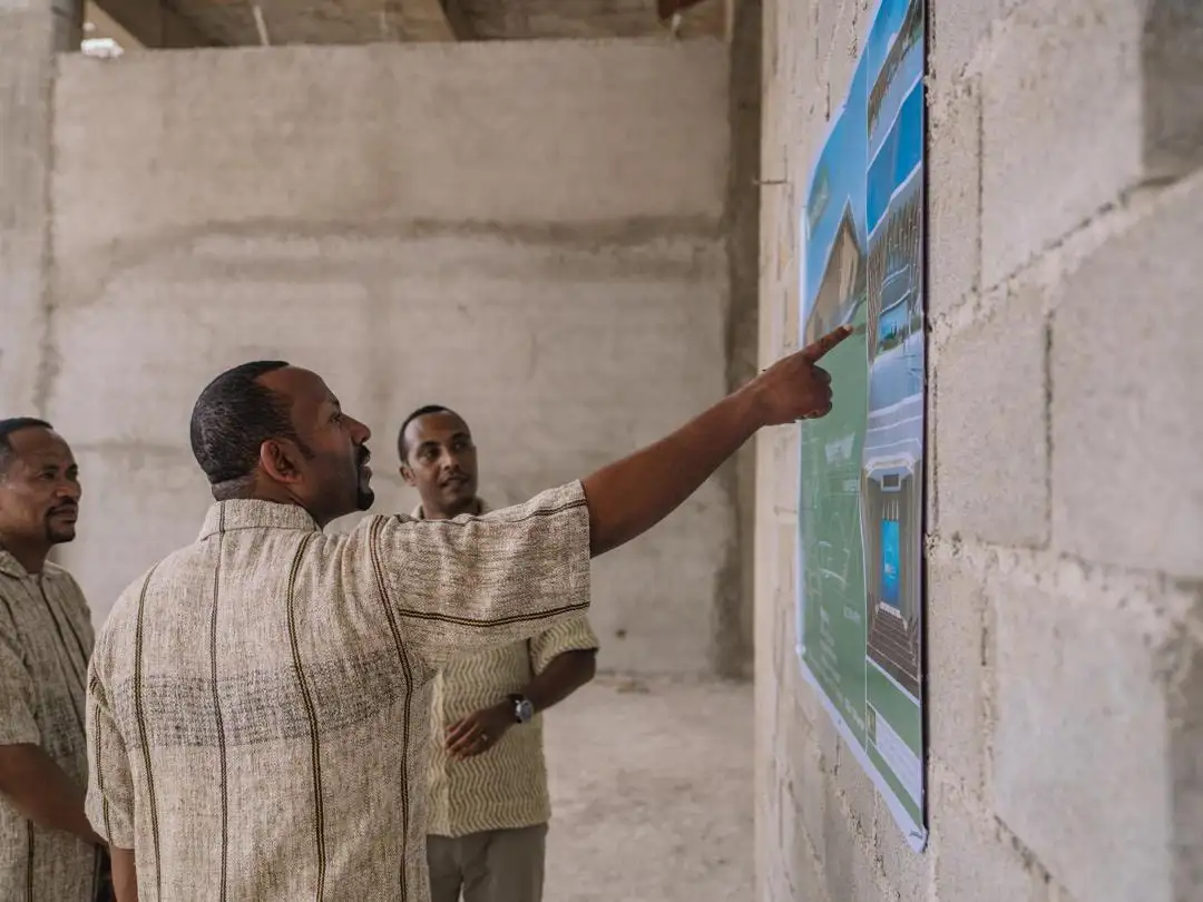 ኢትዮጵያ በቀኝ በግራ እየተሰራች ነው - ጠቅላይ ሚኒስትር ዐቢይ አሕመድ (ዶ/ር)