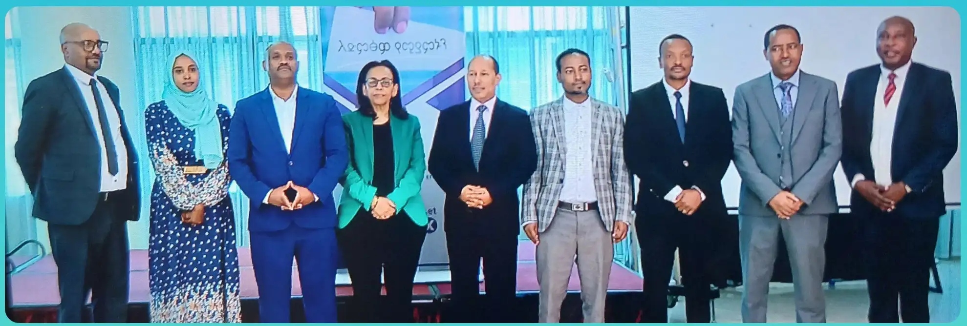 Paartileen siyaasaa 11 gamtaa waloo hundeessan.