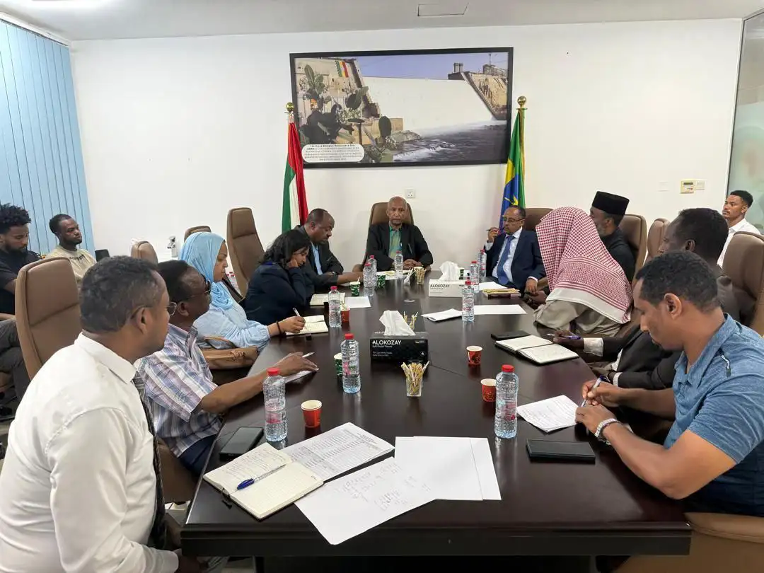 Komishiiniin Marii Biyyaalessaa lammiilee Itoophiyaa fi dhalattootaan Itoophiyaa ta’anii Emireetota Araba gamtoomanii jiraatan irraa ajandaa walitti qabuufi