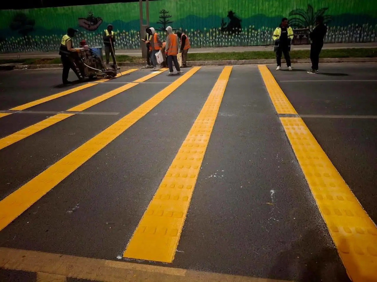 በአዲስ አበባ መንገዶች እየተሰሩ ያሉት የተሽከርካሪ ፍጥነት መገደቢያዎች