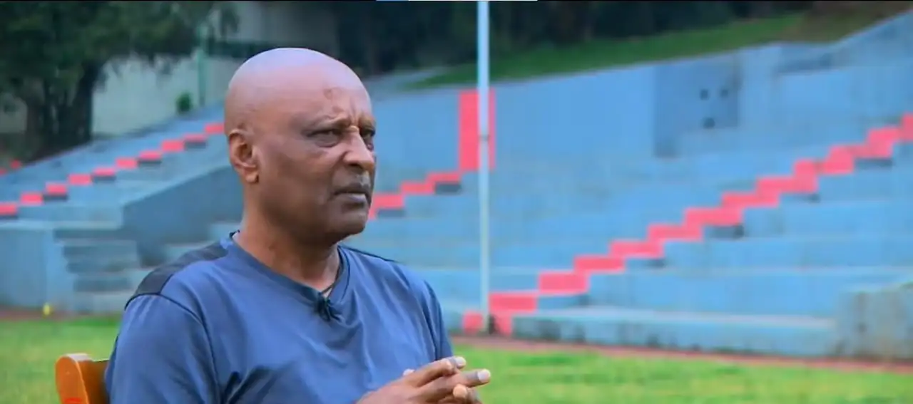 ለተጫዋቾች ዝውውር ካዝናው ሲከፈት፣ ለአሠልጣኝ ቡድን ግንባታ በሩ የተዘጋበት ሊግ