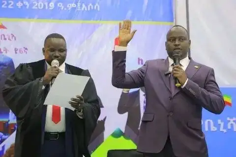 አቶ አሻድሊ ሀሰን የቤኒሻንጉል ጉሙዝ ክልል ርዕሰ መስተዳድር ሆነው ተሰየሙ