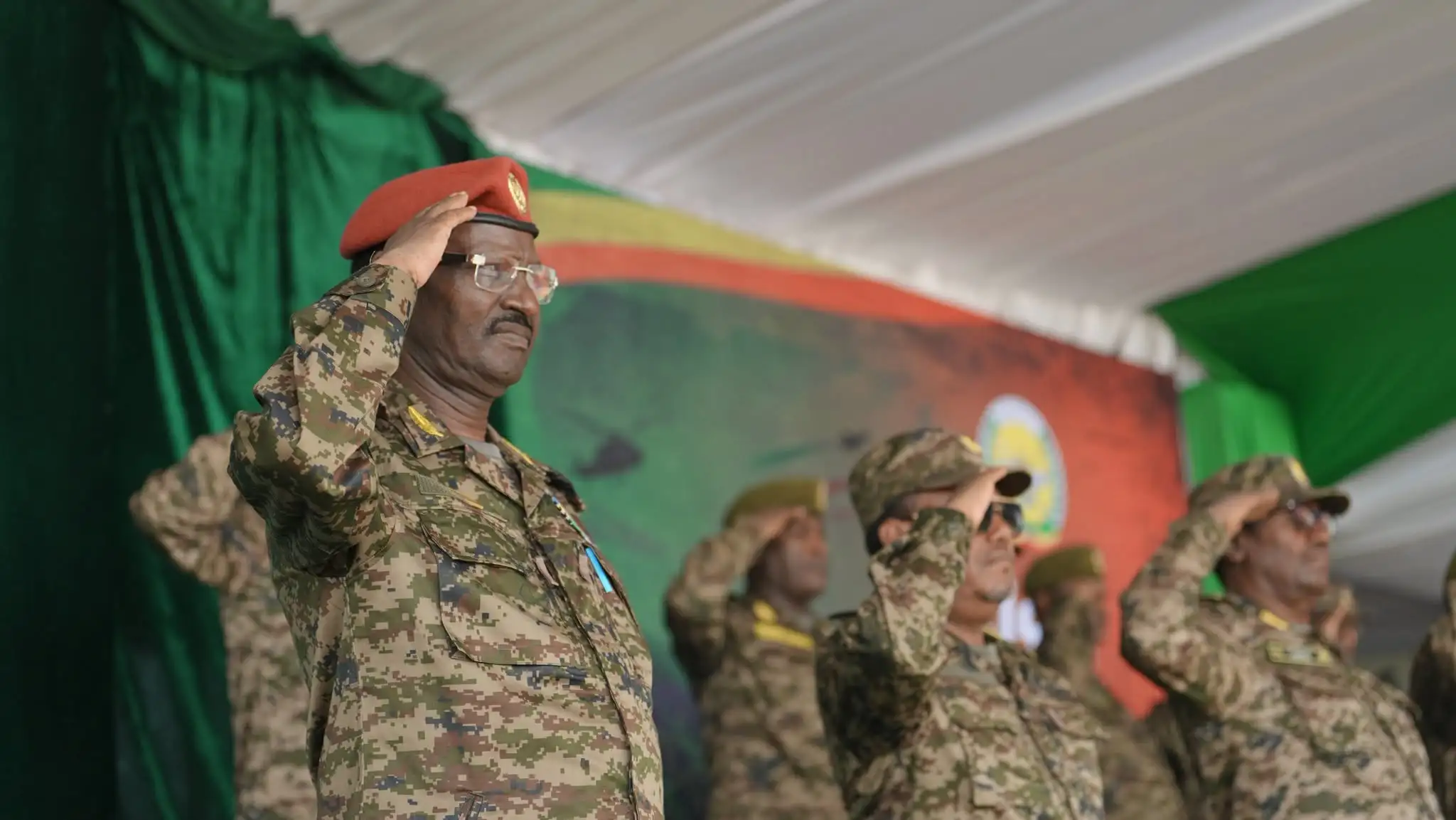 "የመከላከያ ሠራዊትን እናፈርሳለን የሚሉ ደፋር ባንዳዎች እንዳልነበሩ ሆነዋል"፡- ፊልድ ማርሻል ብርሃኑ ጁላ