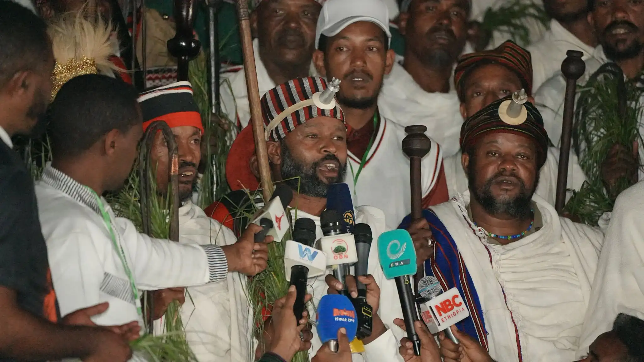 አባ ገዳዎች በሆረ ፊንፊኔ የ‘ኢሬፈና’ /ምስጋና የማቅረብ ሥነ ሥርዓት/ እያከናወኑ ነው  #ትልቅ_ሀገር! #ትልቅ_ሕዝብ! #ታላቅ_ርዕይ!