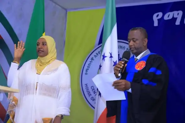 ወ/ሮ ነኢማ ሙኒር የማዕከላዊ ኢትዮጵያ ክልል ም/ቤት ዋና አፈ ጉባዔ ሆነው ተሰየሙ