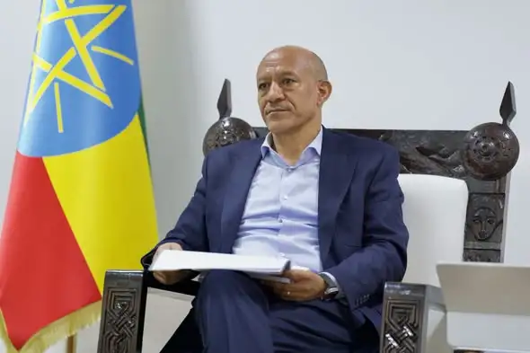 ምክትል ጠቅላይ ሚኒስትር ተመስገን ጥሩነህ በኢትዮጵያ ከሁዋዌ ዋና ሥራ አስፈጻሚ ኤሪክ ዩዋን ጋር ተወያዩ