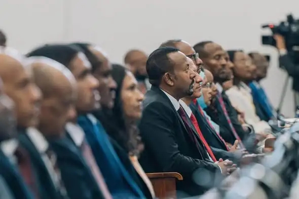 ከፖለቲካ ልዩነት በላይ ለሆነው ብሔራዊ ጥቅም በጋራ መቆም