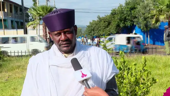 "በካርዳችን ይበጀናል የምንለውን ወኪል ለመምረጥ ተዘጋጅተናል" - የአምቦ ከተማ ነዋሪዎች
