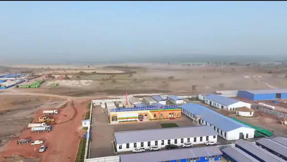 የቢሾፍቱ ዓለም አቀፍ አውሮፕላን ማረፊያ ቀን እና ሌሊት ባልተቋረጠ ቁርጠኝነት እየተገነባ ይገኛል - ጠቅላይ ሚኒስትር ዐቢይ አሕመድ (ዶ/ር)