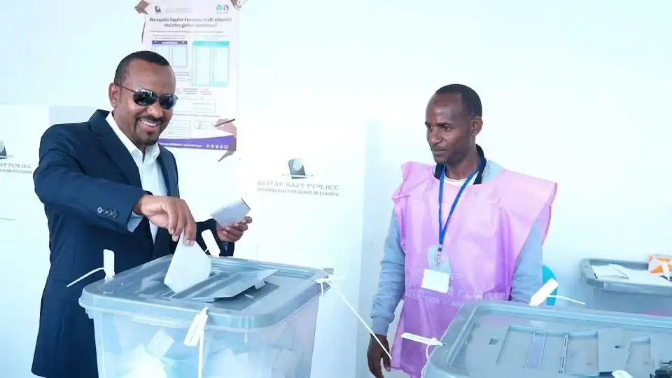 የጠቅላይ ሚኒስትሩ አደራ፦ የሕዝብን ድምፅ በተግባር የመመለስ ኃላፊነት