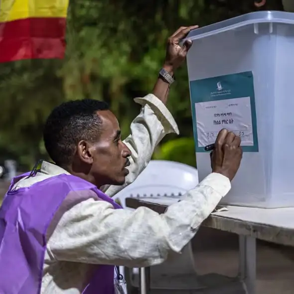 ከምርጫው ማግስት የተገለጠው እውነት፡ የሰላም ወዳዱ ሕዝብ አይበገሬነት