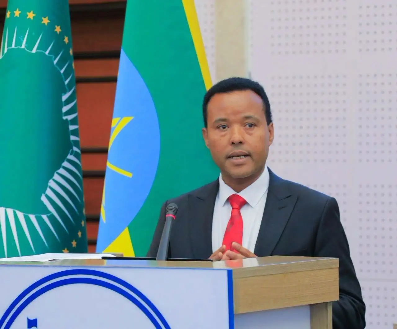 በአርቴፊሻል ኢንተለጀንስ ዘርፍ ደኅንነቱ የተጠበቀ ተጠቃሚነትን ለማሳደግ ኢትዮጵያ አበረታች ሥራዎችን እያከናወነች ነው፡- ወርቁ ጋቸና (ዶ/ር)