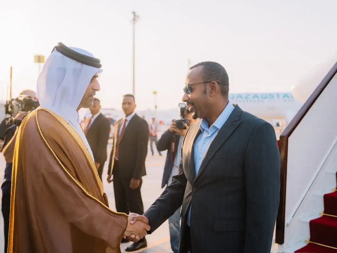 Ethiopian PM Abiy Ahmed Travels to Qatar to Pay Respects to Late Former Amir
