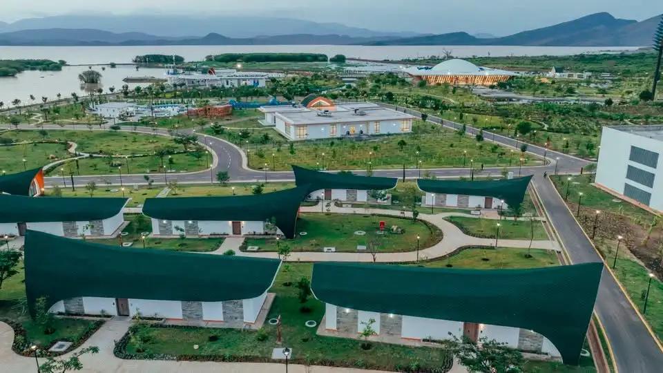 በጠቅላይ ሚኒስትር ዐቢይ አሕመድ (ዶ/ር) ዛሬ ጠዋት የተመረቀው የአርባምንጭ ኮንፈረንስ ሪዞርት በምስል፦