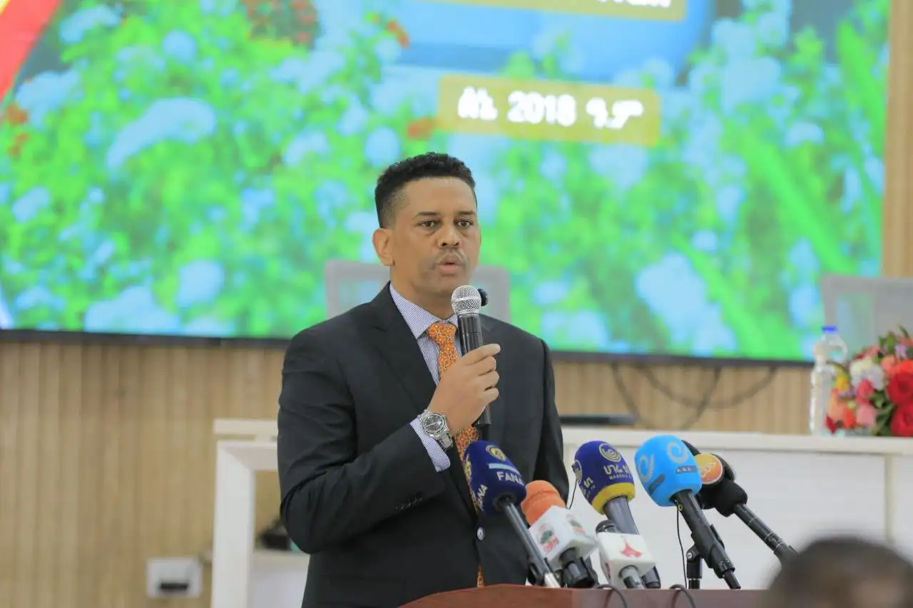 ኢትዮጵያ በበጀት ዓመቱ ከወጪ ንግድ 10.8 ቢሊዮን ዶላር ገቢ አግኝታለች፡- ካሳሁን ጎፌ (ዶ/ር)