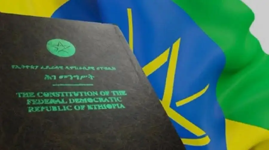ሕገ መንግሥቱን ቀድዶ መጣል ሳይሆን መሻሻል የሚገባቸው ጉዳዮች ካሉ በሕዝብ ውሳኔ ማሻሻል የመንግሥት አቋም ነው - ጠቅላይ ሚኒስትር ዐቢይ አሕመድ (ዶ/ር)
