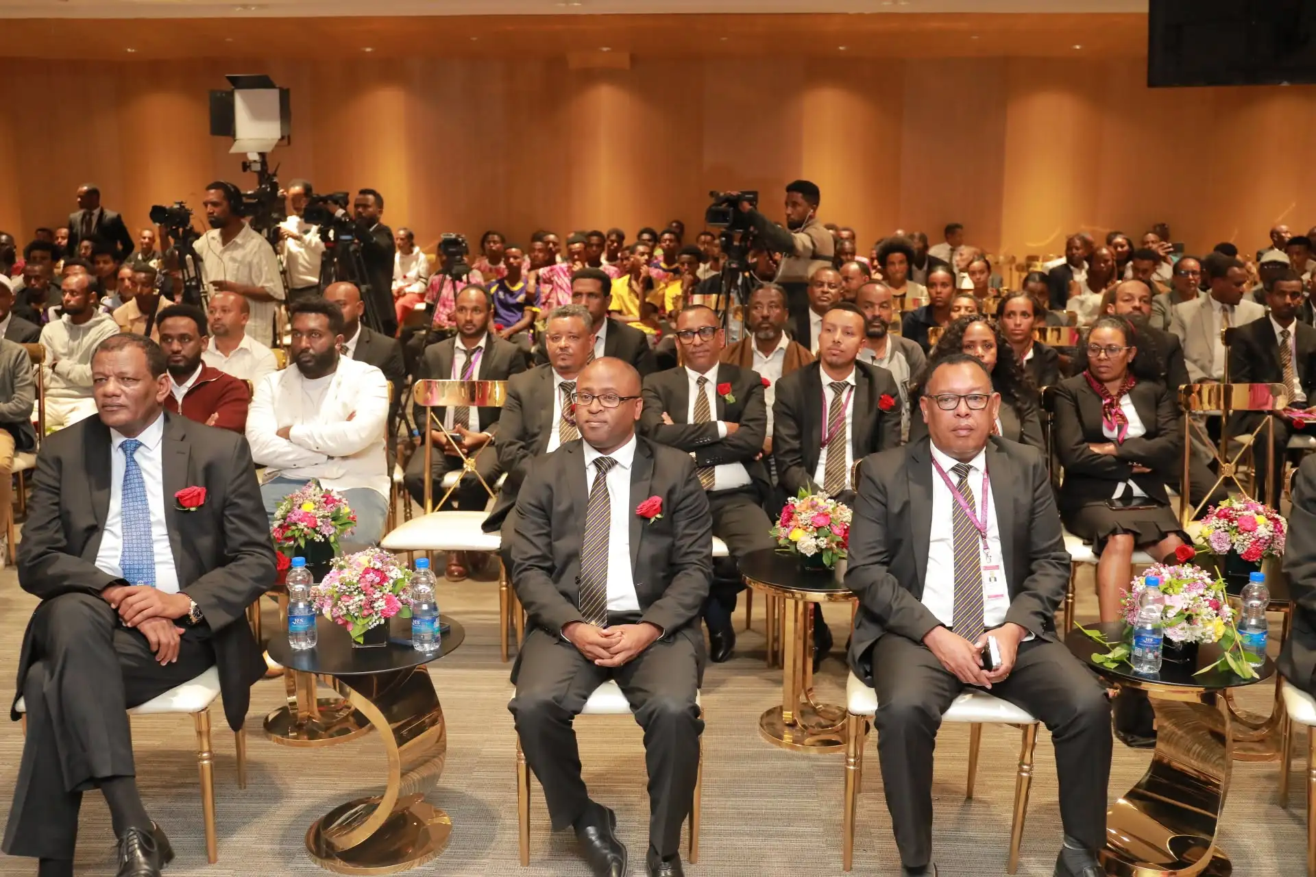 በኢኮኖሚው ዘርፍ እየተጫወተው ያለውን ቁልፍ ሚና በስፖርቱ ዘርፍ ለመድገም እየተጋ ያለው የኢትዮጵያ ንግድ ባንክ