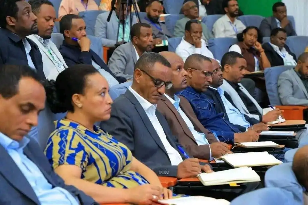የተጀመሩ የለውጥ ሥራዎችን በማጽናት ሁለንተናዊ ስኬቶችን ማስቀጠል ይገባል - ርዕሰ መስተዳድር አረጋ ከበደ