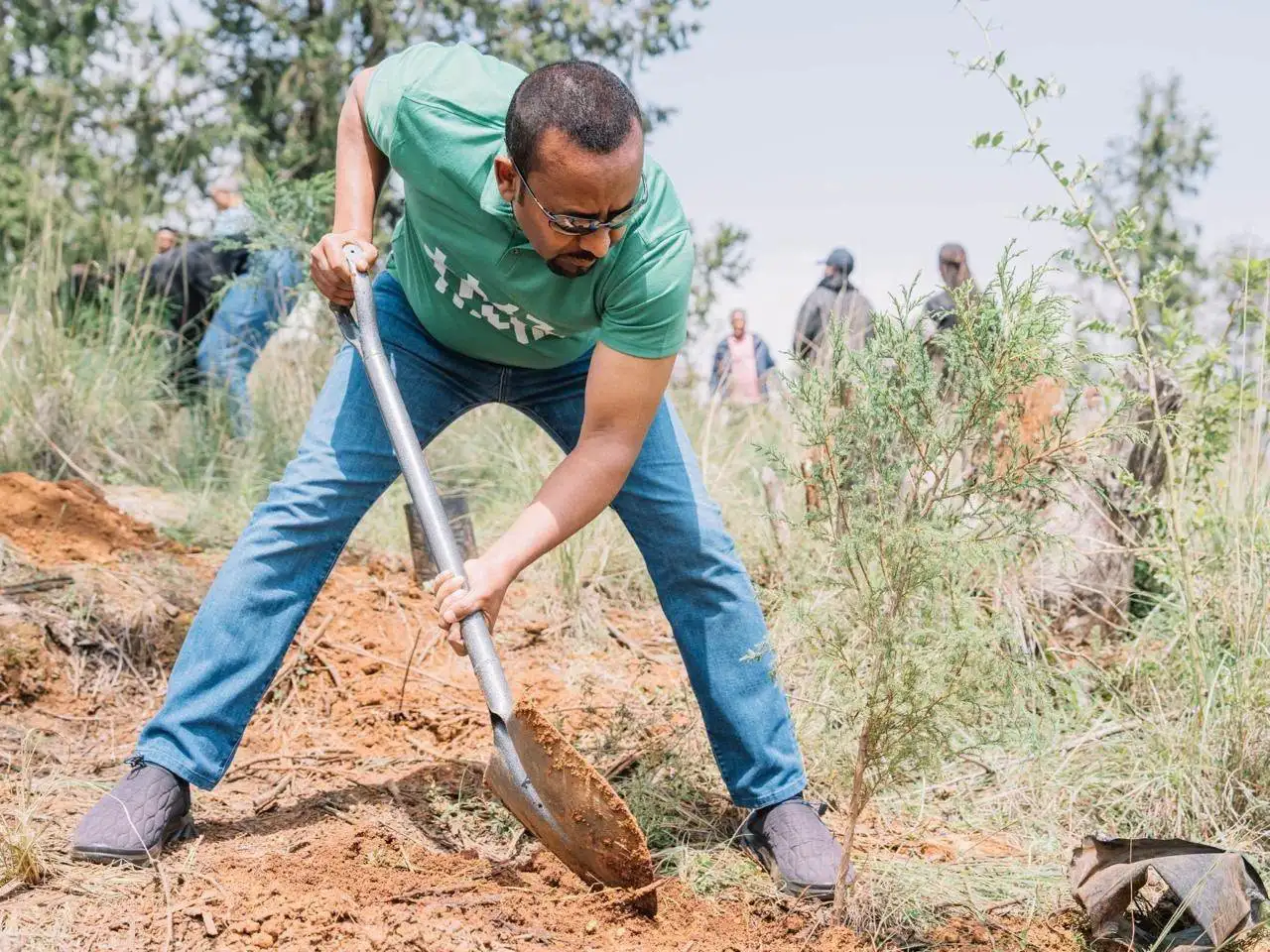 ቃሏን አክባሪዋ ኢትዮጵያ በአንድ ጀምበር 805.3 ሚሊዮን ችግኞችን በመትከል አዲስ ደማቅ ክብረወሰን አስመዘገበች