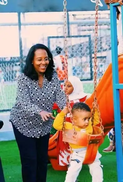 ሰው-ተኮር ልማት በአዲስ አበባ፡ የዛሬን ኑሮ እያሻሻሉ የነገን ትውልድ የመገንባት ስትራቴጂ