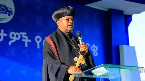 በአዲስ አበባ የመስቀል ደመራ በሚከበርባቸው መንገዶች እና አደባባዮች የጽዳት ንቅናቄ እየተካሄደ ነው