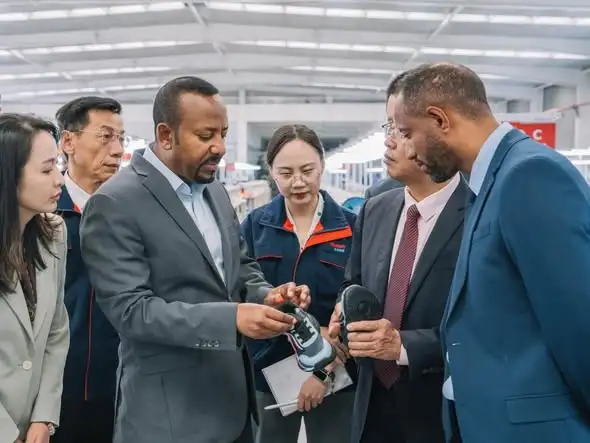 የማንሰራራት ቀን የኢንዱስትሪ ፓርኮች ልማት ኮርፖሬሽን የኢኮኖሚ ትራንስፎርሜሽን እና የወጣቶች ተስፋ